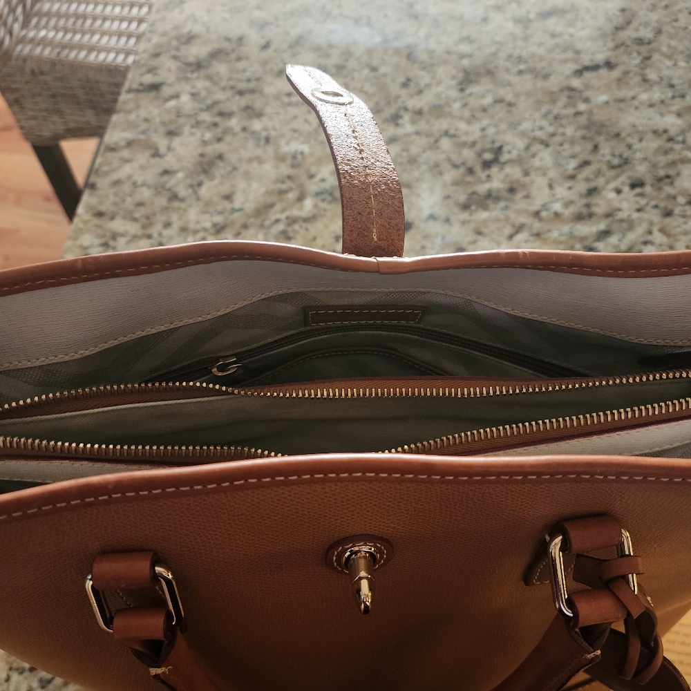 DOONEY&BOURKE SATCHEL - Picture 10 of 14